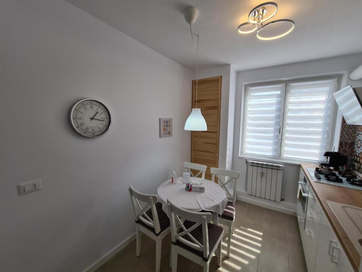Mia Apartament Tulcea Esterno foto
